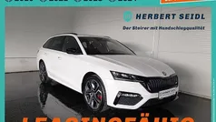 Gebraucht 2021 Skoda Octavia RS Kombi | € 25.880