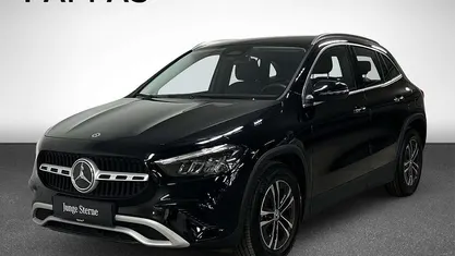 Gebraucht Mercedes GLA180 Edition 136 PS (100 kW) 2024 Nachtschwarz SUV