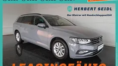 Grau Gebraucht 2022 VW Passat Business Kombi | € 22.480 (Fairer Preis)
