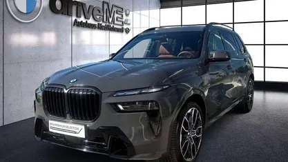 Gebraucht BMW X7 Shadowline 340 PS (250 kW) 2025 Bmw individual dravitgrau SUV