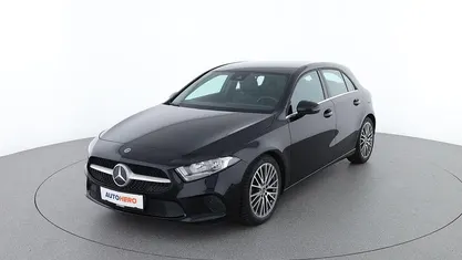 Gebraucht Mercedes A180 116 PS (85 kW) 2020 Schwarz Limousine