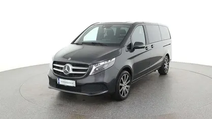 Gebraucht Mercedes V250 190 PS (139 kW) 2023 Van / Kleinbus