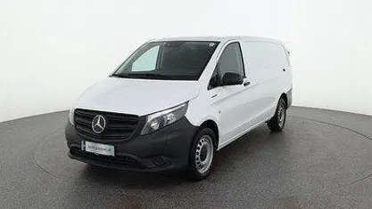 Weiß Gebraucht 2023 Mercedes e-Vito Van / Kleinbus | € 37.188 (Etwas zu teuer)