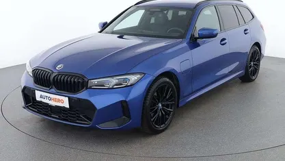 Gebraucht 2023 BMW 330e M Sport Kombi | € 41.990 (Guter Preis)