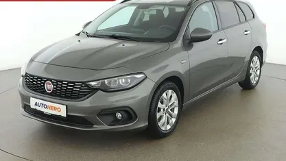 Grau Gebraucht 2017 Fiat Tipo Lounge Kombi | € 10.690 (Fairer Preis)