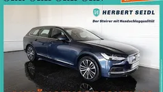 Blau Gebraucht 2022 Volvo V90 Core Kombi | € 37.880 (Guter Preis)