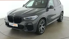 Grau Gebraucht 2021 BMW X5 M Sport SUV | € 52.190 (Fairer Preis)