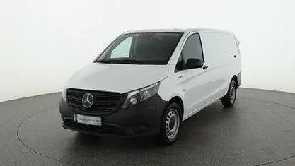 Gebraucht Mercedes e-Vito 85 kW (116 PS) 2023 Weiß Van / Kleinbus
