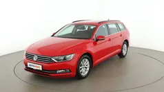 Rot Gebraucht 2019 VW Passat Comfortline Kombi | € 19.390 (Fairer Preis)