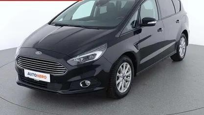 Schwarz Gebraucht 2019 Ford S-MAX Business Edition Van / Kleinbus | € 20.990 (Fairer Preis)