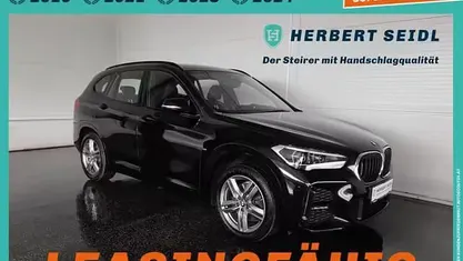 Gebraucht BMW X1 M Sport 125 PS (91 kW) 2021 Schwarz SUV