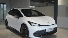 Weiss metallic Gebraucht 2024 Cupra Born e-Boost Kleinwagen | € 37.979 (Fairer Preis)