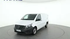 Arktikweiß Gebraucht 2020 Mercedes Vito Van / Kleinbus | € 25.990 (Fairer Preis)