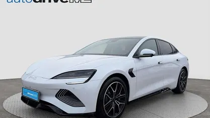 Weiß Neu 2026 BYD Seal Design Limousine | € 43.580 (Guter Preis)