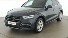 Grau Gebraucht 2021 Audi Q5 Sport SUV | € 35.590 (Guter Preis)