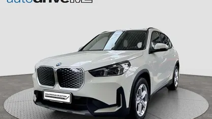 Gebraucht BMW iX1 Shadowline 150 kW (204 PS) 2025 SUV
