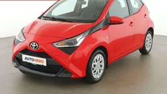 Rot Gebraucht 2020 Toyota Aygo X-play Kleinwagen | € 10.690 (Fairer Preis)