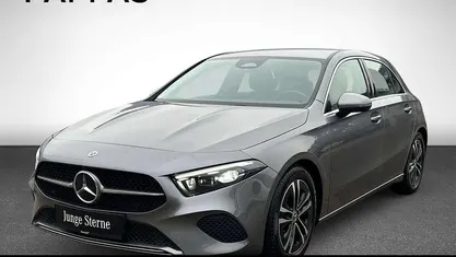 Gebraucht Mercedes A180 Progressive 116 PS (85 kW) 2024 Metalliclack mountaingrau Limousine