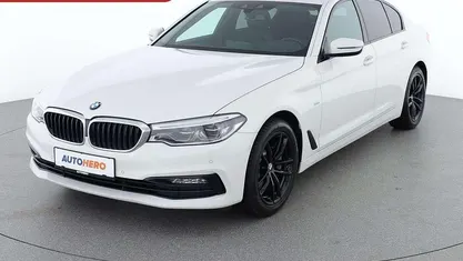 Weiß Gebraucht 2018 BMW 530 Sport Line Limousine | € 26.890 (Superpreis)