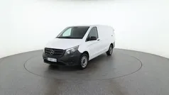 Weiß Gebraucht 2024 Mercedes Vito Van / Kleinbus | € 43.188 (Fairer Preis)