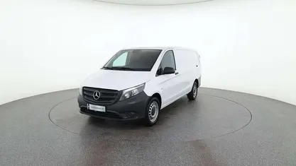 Gebraucht Mercedes Vito 102 PS (75 kW) 2024 Weiß Van