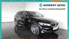 Schwarz Gebraucht 2021 BMW 330e Sport Line Kombi | € 29.980 (Fairer Preis)