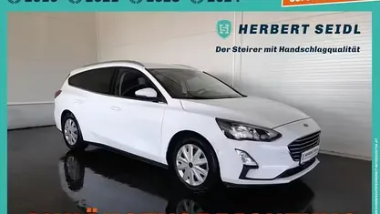 Gebraucht 2020 Ford Focus Cool & Connect Kombi | € 14.480 (Etwas zu teuer)