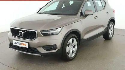 Silber Gebraucht 2021 Volvo XC40 Momentum SUV | € 21.090 (Superpreis)