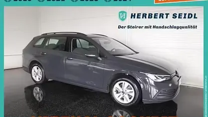 Gebraucht VW Golf VIII Life 116 PS (85 kW) 2022 Kombi