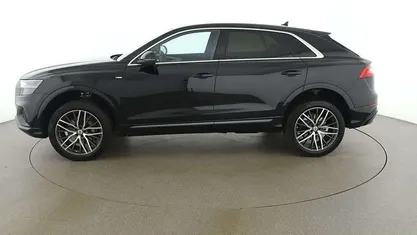 Gebraucht 2019 Audi Q8 S-Line SUV | € 52.090 (Superpreis)