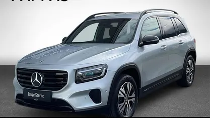 Hightechsilber metal Gebraucht 2024 Mercedes GLB200 Progressive SUV | € 46.790 (Fairer Preis)