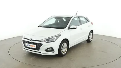 Gebraucht Hyundai i20 Edition 84 PS (61 kW) 2018 Weiß Limousine