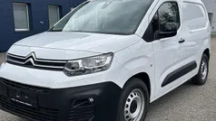 Weiß Gebraucht 2024 Citroën e-Berlingo Van / Kleinbus | € 23.790