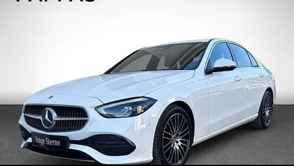 Gebraucht Mercedes C200 163 PS (119 kW) 2025 Weiß Limousine