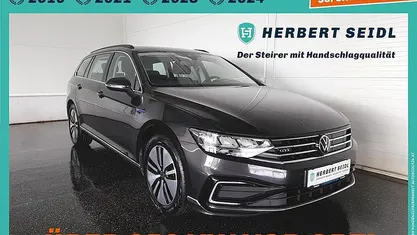 Grau Gebraucht 2021 VW Passat GTE Kombi | € 19.480 (Guter Preis)
