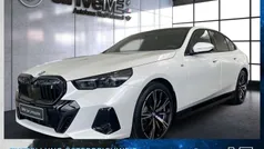 Weiß Gebraucht 2024 BMW i5 M Sport Limousine | € 65.900 (Fairer Preis)