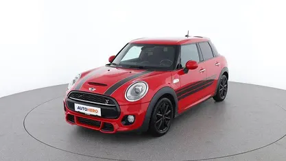 Rot Gebraucht 2016 Mini Cooper S Kleinwagen | € 15.790 (Fairer Preis)