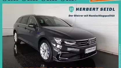 Gebraucht VW Passat GTE 156 PS (114 kW) 2021 Uranograu Kombi