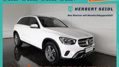 Weiß Gebraucht 2021 Mercedes GLC300e SUV | € 38.880 (Fairer Preis)