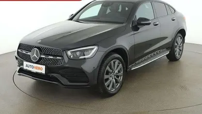 Grau Gebraucht 2020 Mercedes GLC300e AMG line SUV | € 41.690 (Etwas zu teuer)