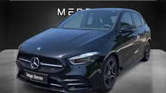 Gebraucht 2024 Mercedes B220 AMG line Van / Kleinbus | € 42.990