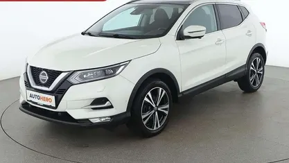 Gebraucht Nissan Qashqai N-Connecta 116 PS (85 kW) 2019 Weiß SUV