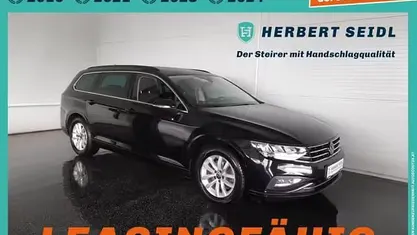 Schwarz Gebraucht 2022 VW Passat Business Kombi | € 21.480 (Fairer Preis)