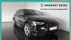 Schwarz Gebraucht 2023 Audi e-tron S-Line SUV | € 55.480 (Fairer Preis)