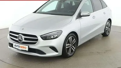 Silber Gebraucht 2021 Mercedes B180 Progressive Van / Kleinbus | € 22.290 (Superpreis)