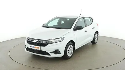 Gebraucht Dacia Sandero Essentiel 67 PS (49 kW) 2024 Weiß Limousine