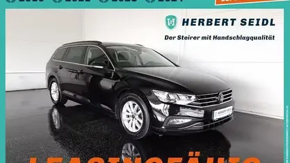 Gebraucht VW Passat Business 150 PS (110 kW) 2022 Kombi