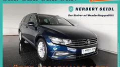 Blau Gebraucht 2023 VW Passat Business Kombi | € 24.980 (Fairer Preis)