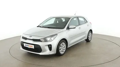 Grau Gebraucht 2017 Kia Rio Limousine | € 8.390 (Fairer Preis)