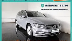 Grau Gebraucht 2022 VW Passat Business Kombi | € 22.480 (Fairer Preis)